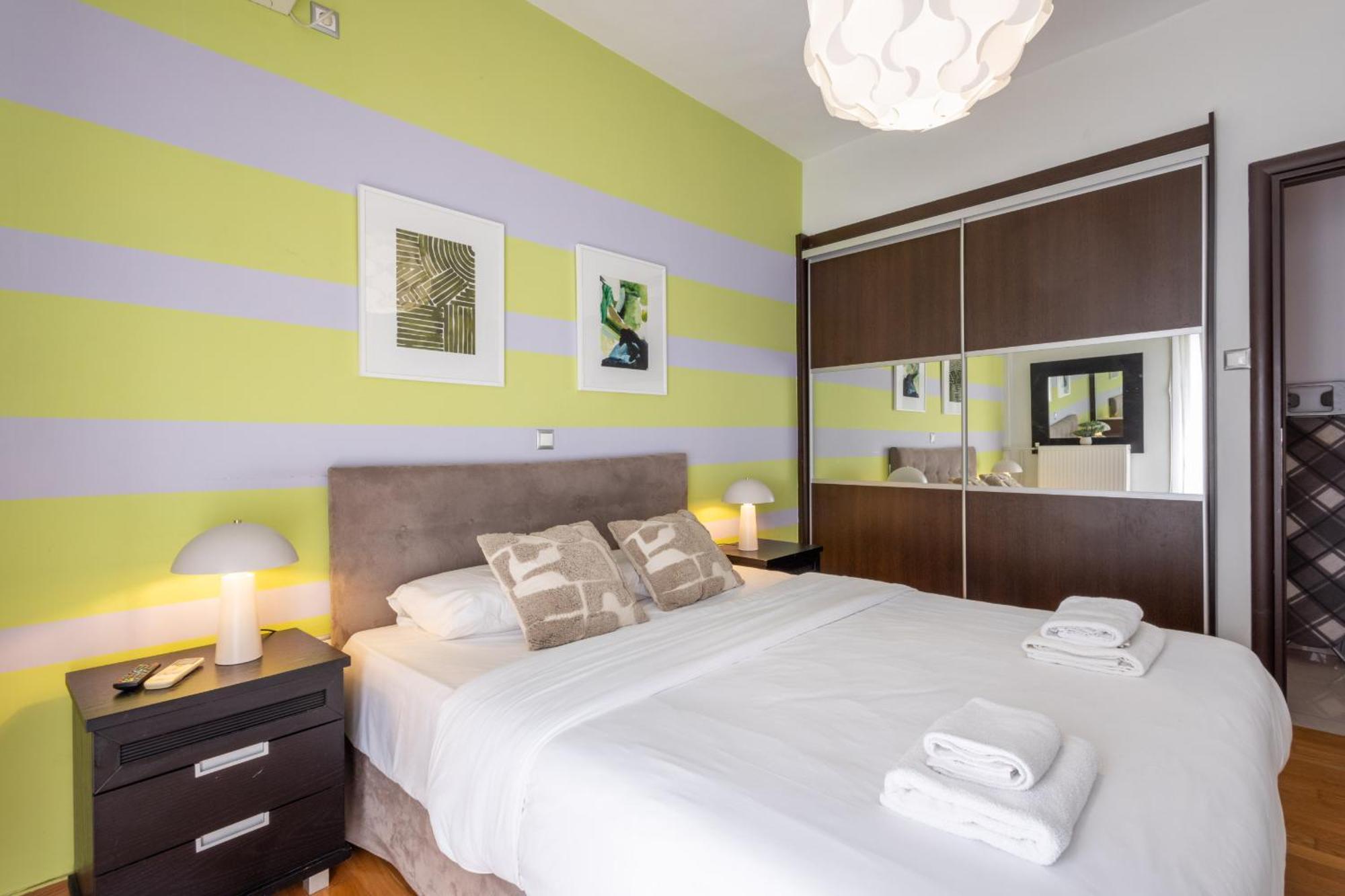 A Luxury & Comfortable Apt In Atenas Exterior foto