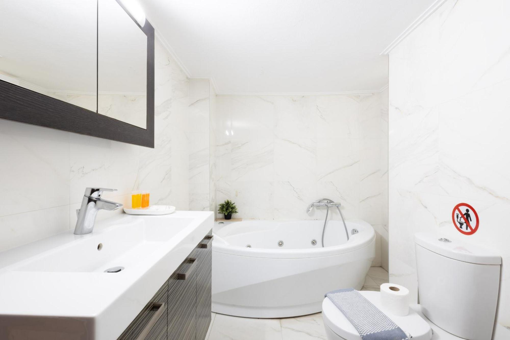 A Luxury & Comfortable Apt In Atenas Exterior foto